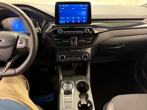 Used 2025 Ford Escape ST-Line Select image 24