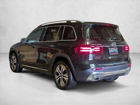 New 2026 Mercedes-Benz GLB 250 4MATIC image 9