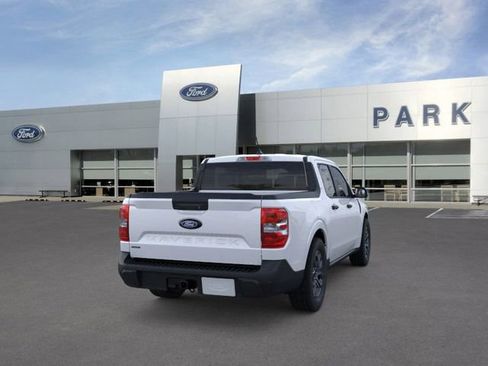 New 2025 Ford Maverick XLT w/ XLT Luxury Package image 8