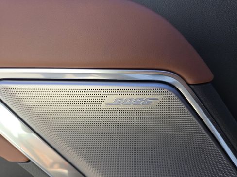 New 2026 GMC Sierra 2500 Denali Ultimate w/ LPO, Black Badging Package image 16