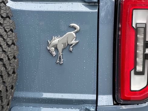 New 2025 Ford Bronco Badlands w/ Sasquatch Package image 27