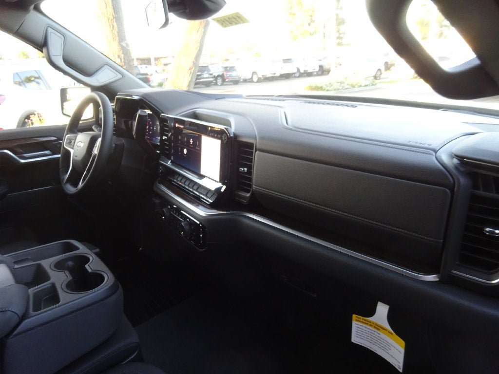 New 2026 Chevrolet Silverado 1500 RST AWD/4WD image 15