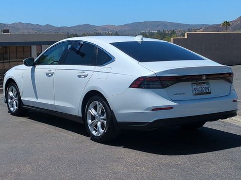 Certified 2023 Honda Accord LX image 8