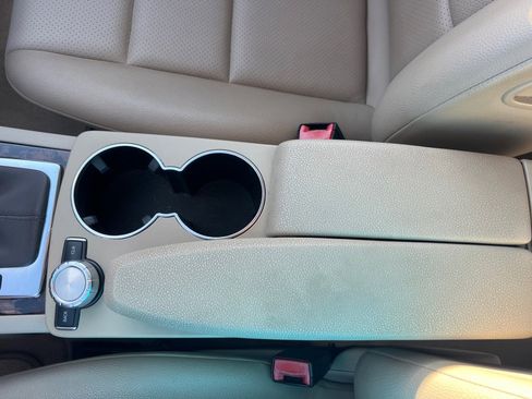 Used 2013 Mercedes-Benz C 300 4MATIC Sedan image 26