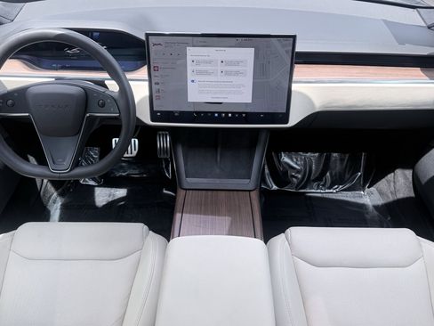 Used 2021 Tesla Model S Long Range AWD/4WD image 2