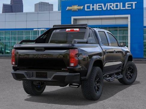 New 2026 Chevrolet Colorado ZR2 w/ Midnight Edition AWD/4WD image 4