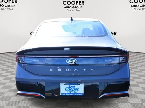 New 2026 Hyundai Sonata SEL image 8