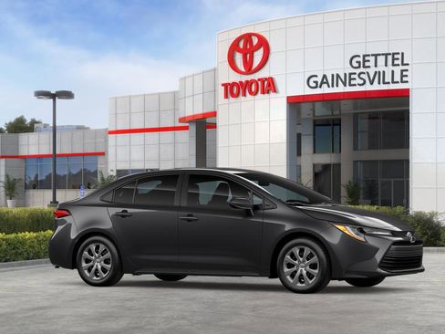 Used 2026 Toyota Corolla LE FWD image 81