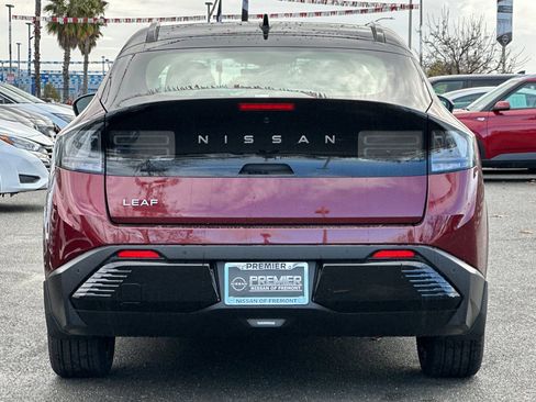 New 2026 Nissan Leaf Platinum+ w/ Cargo Package (Platinum+) image 5
