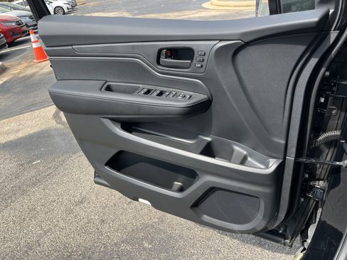 New 2026 Honda Odyssey Sport-L image 15