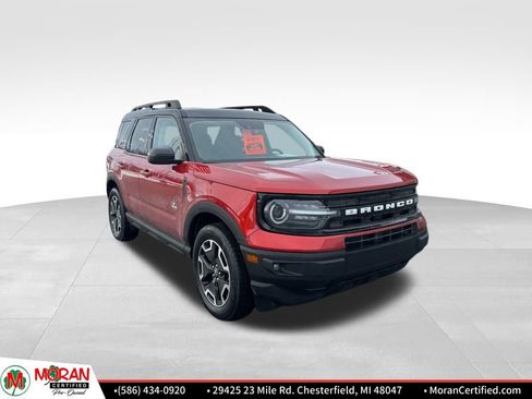Used 2022 Ford Bronco Sport Outer Banks w/ Tech Package image 7