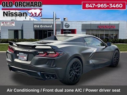 Used 2024 Chevrolet Corvette Stingray Premium Conv w/ Z51 Performance Package RWD image 7