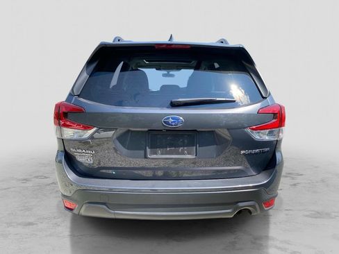 Used 2023 Subaru Forester Premium AWD/4WD image 4