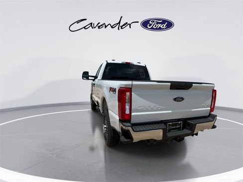 New 2025 Ford F350 XLT w/ FX4 Off-Road Package AWD/4WD image 7