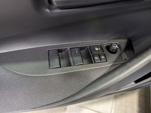 Used 2025 Toyota Corolla LE image 13