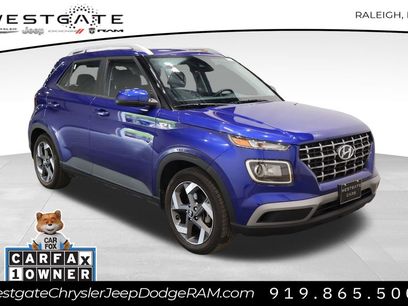 Used 2022 Hyundai Venue SEL