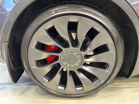 Used 2021 Tesla Model Y Performance AWD/4WD image 22