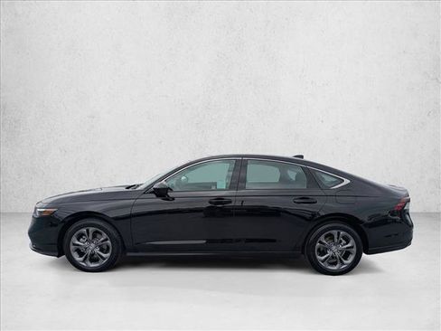 Used 2023 Honda Accord EX image 9