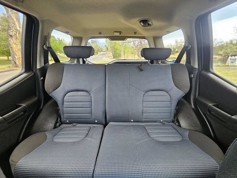 Used 2005 Nissan Xterra Off-Road AWD/4WD image 19