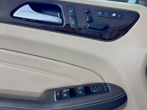 Used 2014 Mercedes-Benz ML 350 2WD image 21