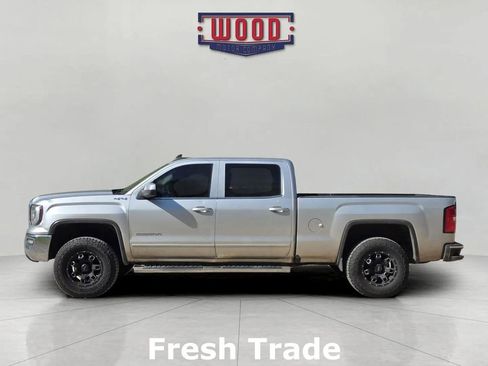 Used 2018 GMC Sierra 1500 SLE image 4