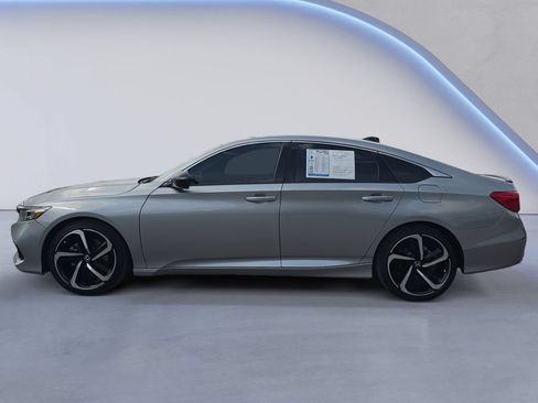 Used 2022 Honda Accord Sport image 2