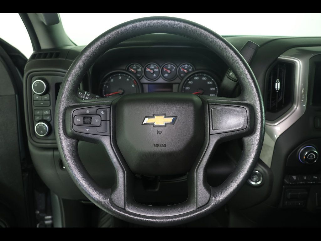 Certified 2026 Chevrolet Silverado 2500 Custom w/ Custom Value Package AWD/4WD image 26