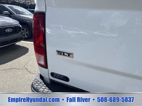Used 2024 RAM 1500 Classic SLT AWD/4WD image 5