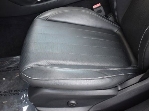 Used 2019 Mercedes-Benz E 450 4MATIC Sedan w/ Premium Package image 31