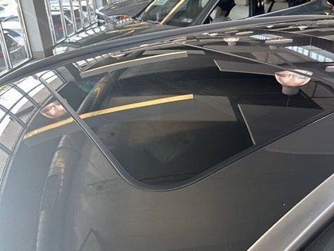 Certified 2019 Mercedes-Benz E 450 4MATIC Wagon image 6