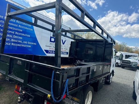 Used 2025 Chevrolet Low Cab Forward 5500XD image 2