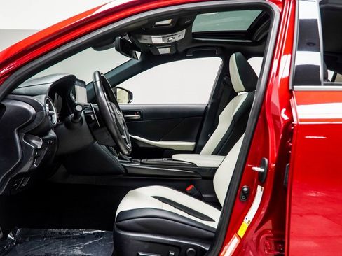 Used 2022 Lexus IS 350 F Sport image 35