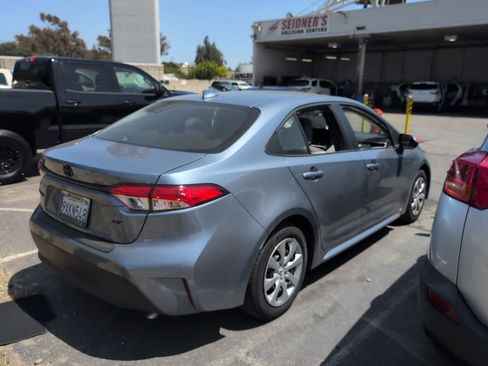 Used 2026 Toyota Corolla LE FWD image 4