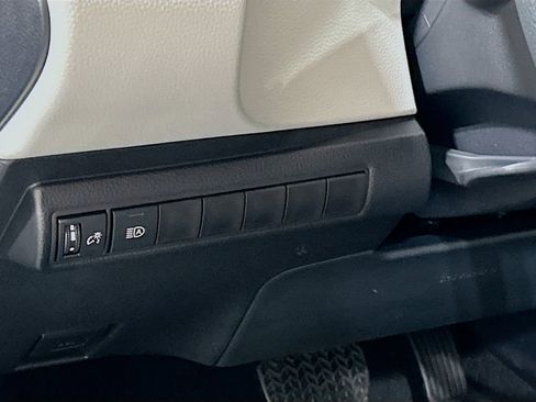 New 2025 Toyota Corolla LE FWD image 11