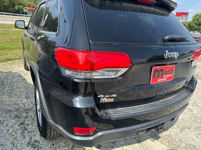 Used 2018 Jeep Grand Cherokee Laredo AWD/4WD image 23