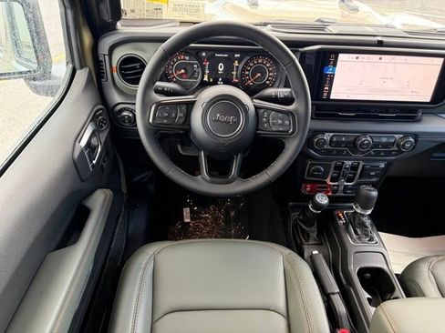 New 2026 Jeep Gladiator Mojave image 38