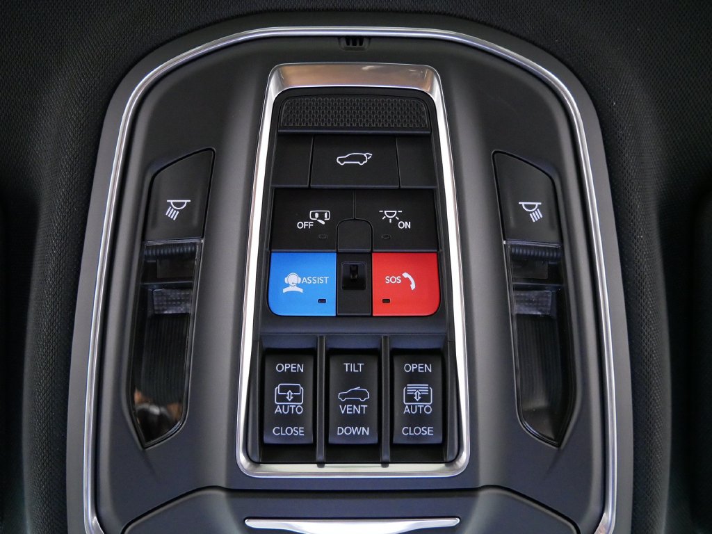 New 2026 Jeep Grand Cherokee Limited w/ Limited Altitude Package AWD/4WD image 28