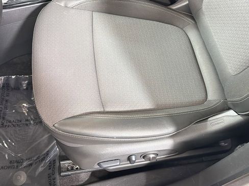 Used 2023 Buick Encore GX Preferred w/ Cold Weather Comfort Package AWD/4WD image 20