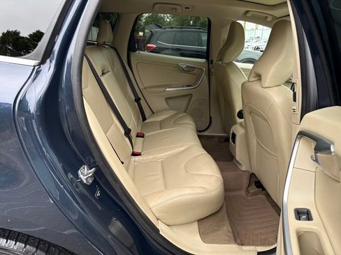 Used 2015 Volvo XC60 T6 Platinum AWD/4WD image 10