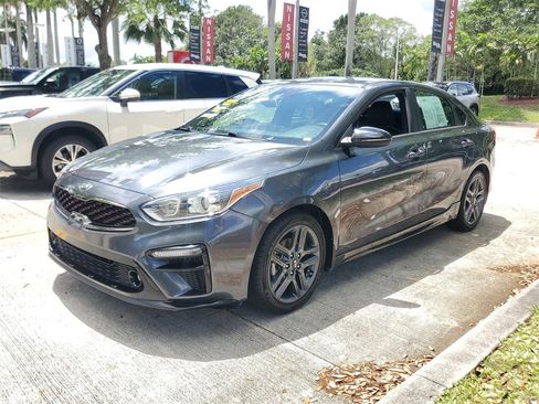 Used 2021 Kia Forte GT-Line image 3