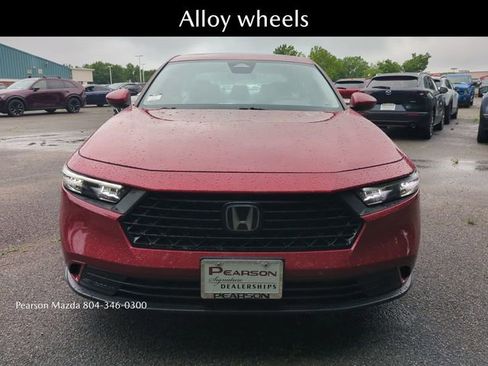 Used 2024 Honda Accord EX image 10