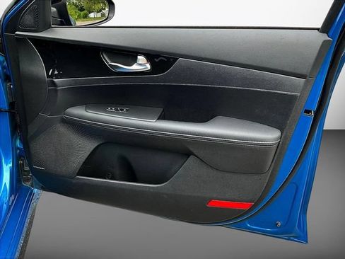 Certified 2024 Kia Forte GT-Line w/ GT-Line Premium Package FWD image 31