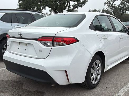 Used 2024 Toyota Corolla LE FWD image 6