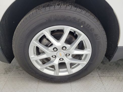 Used 2023 Chevrolet Equinox LT w/ Driver Convenience Package image 31