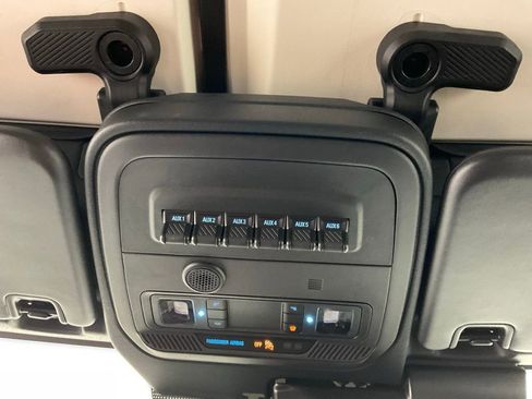 New 2026 Ford Bronco Badlands image 20