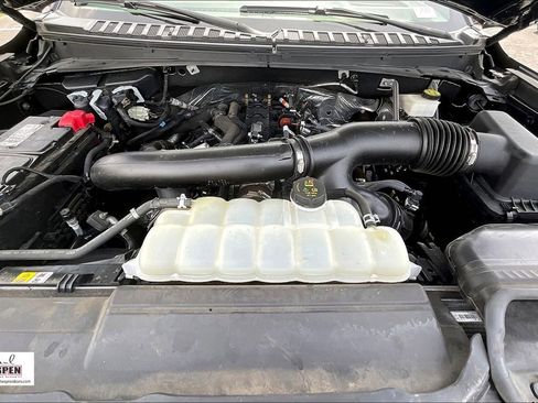 Used 2022 Lincoln Navigator Reserve image 10