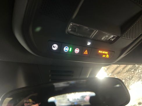 New 2026 Chevrolet Equinox EV LT image 37