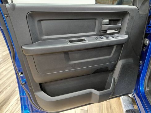 Certified 2018 RAM 1500 Express w/ Express Value Package AWD/4WD image 37