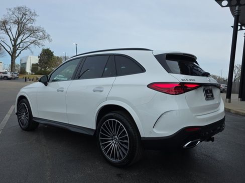 New 2026 Mercedes-Benz GLC 300 4MATIC image 3