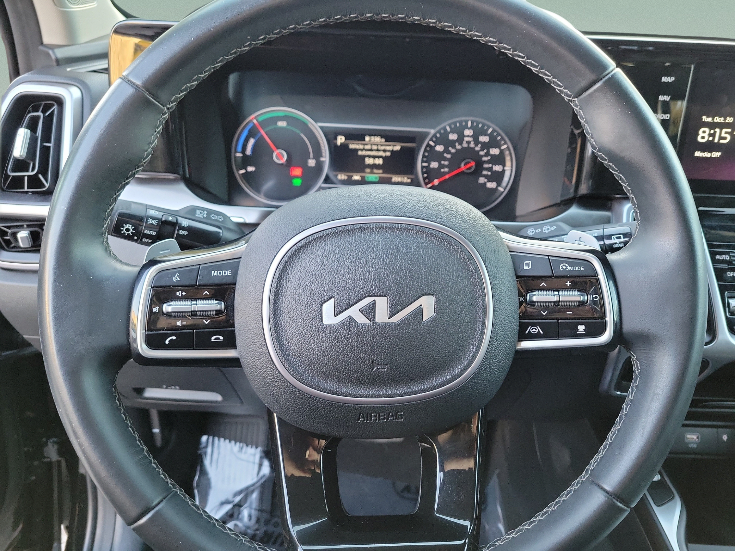 Certified 2023 Kia Sorento EX AWD/4WD image 17